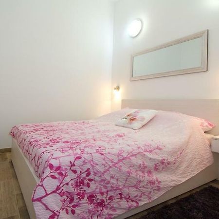 Apartment Radiant Orchid Πόρετς Εξωτερικό φωτογραφία